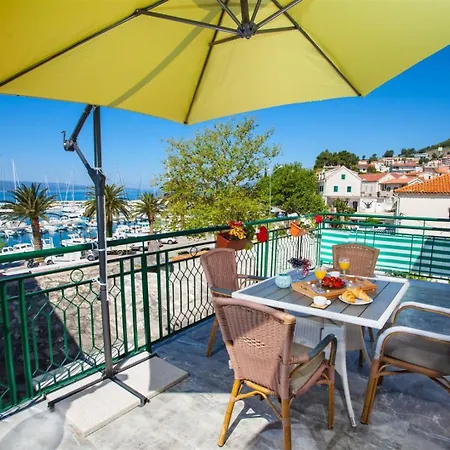 Rilka - 20m From The Sea